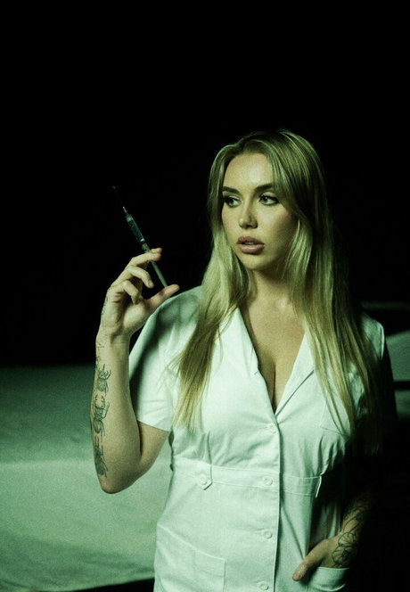 Naakte gelekte OnlyFans-foto van Casey