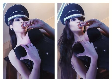 Naakte gelekte OnlyFans-foto van Aleksavi