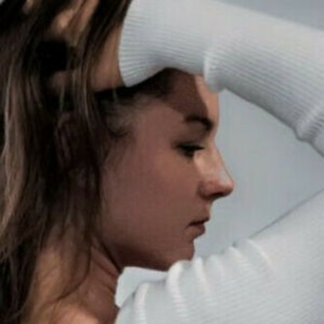 Naakte gelekte OnlyFans-foto van Kayeufy