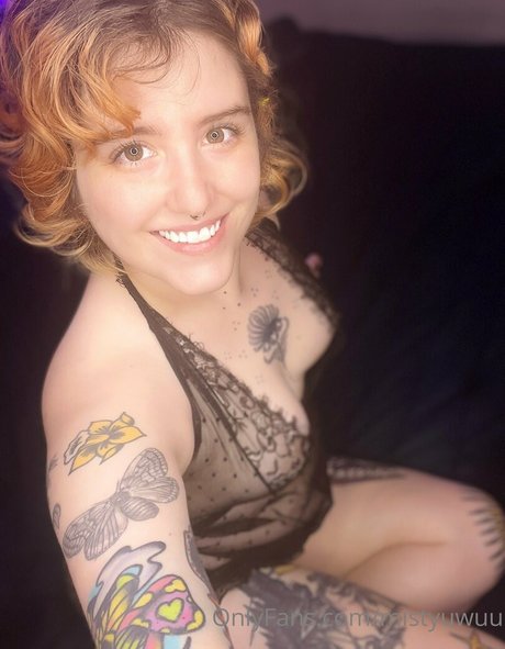 Naakte gelekte OnlyFans-foto van Gothgamerfree