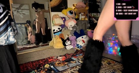 Naakte gelekte OnlyFans-foto van Sk8bae