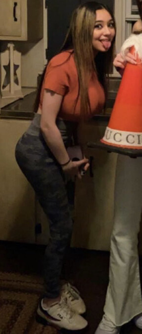 Naakte gelekte OnlyFans-foto van The Rare Proh0e