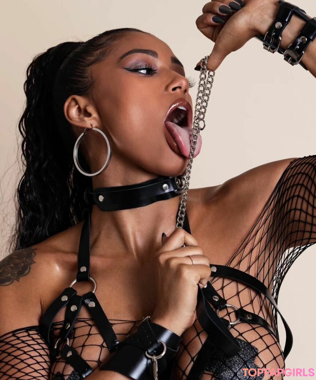 Naakte gelekte OnlyFans-foto van Vivalavictoria #32 Naakte gelekte OnlyFans-foto van Vivalavictoria #32