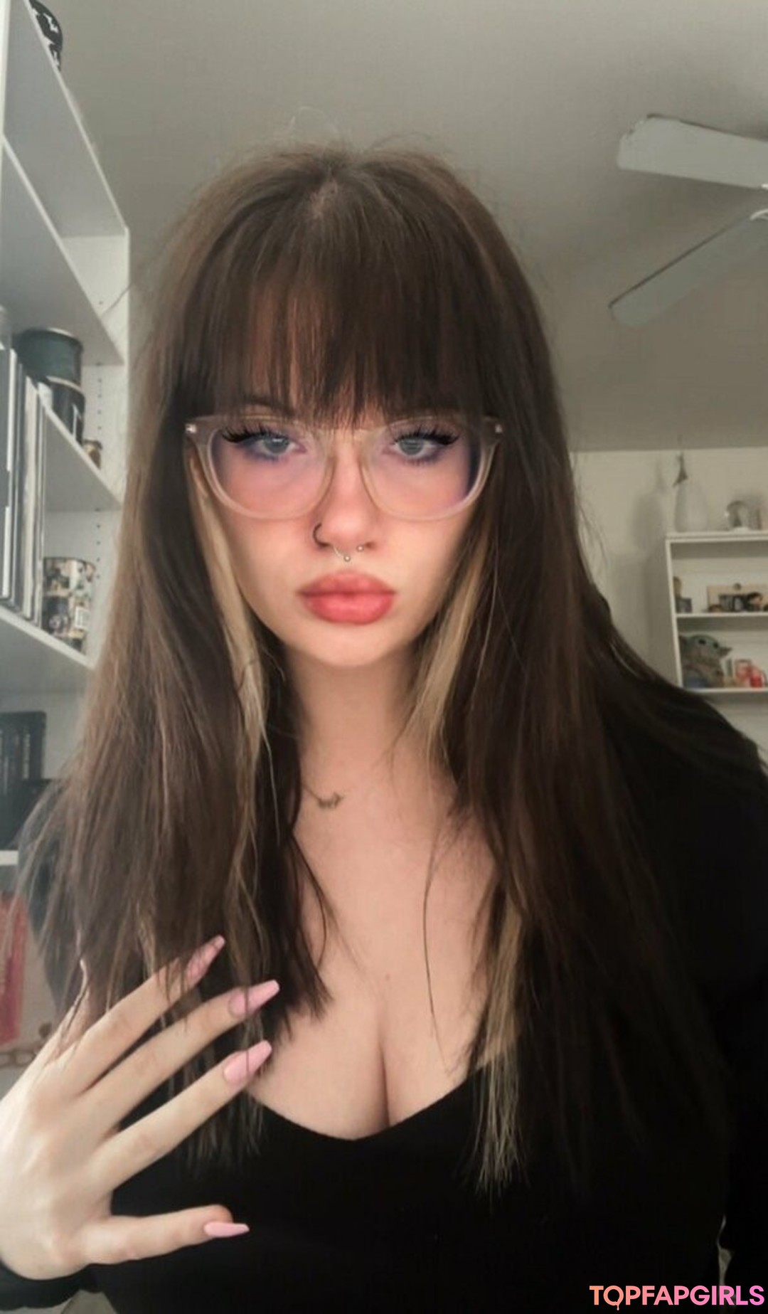 Naakte gelekte OnlyFans-foto van Sexymigraines #9 Naakte gelekte OnlyFans-foto van Sexymigraines #9