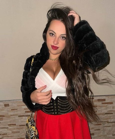 Naakte gelekte OnlyFans-foto van Peach