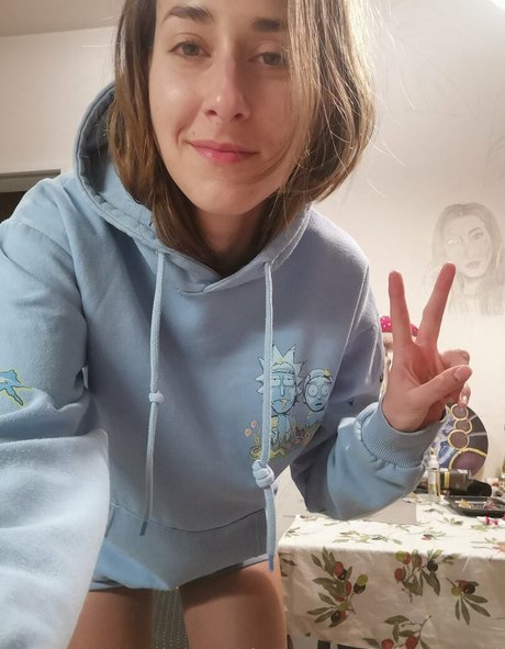 Naakte gelekte OnlyFans-foto van Camomilleee