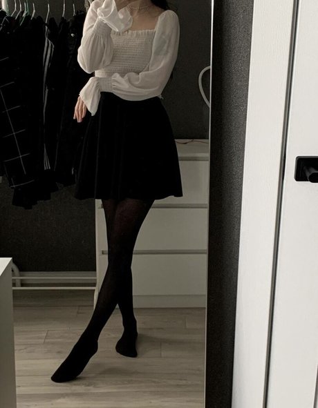 Naakte gelekte OnlyFans-foto van Grystnayaanya