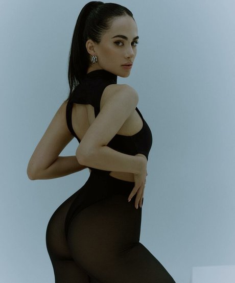 Naakte gelekte OnlyFans-foto van Clara Melinat