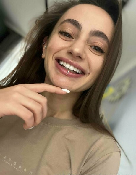 Naakte gelekte OnlyFans-foto van Wowimmma