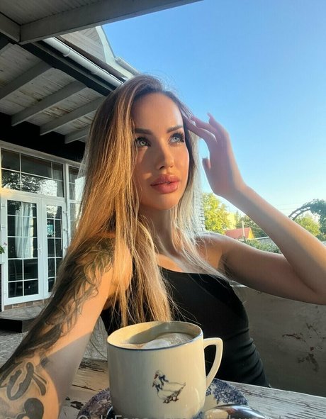 Naakte gelekte OnlyFans-foto van Annamillervip