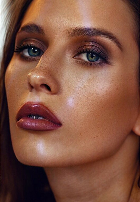 Naakte gelekte OnlyFans-foto van Lana Voronina
