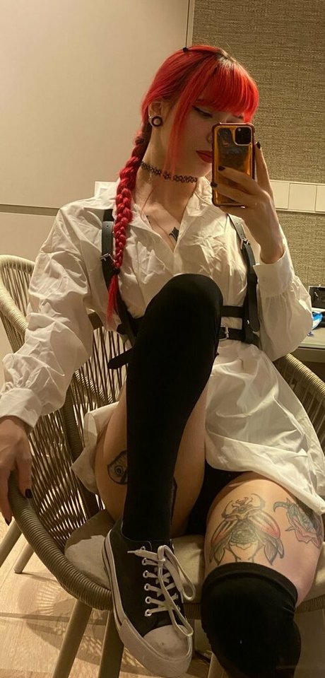 Naakte gelekte OnlyFans-foto van Onnavee