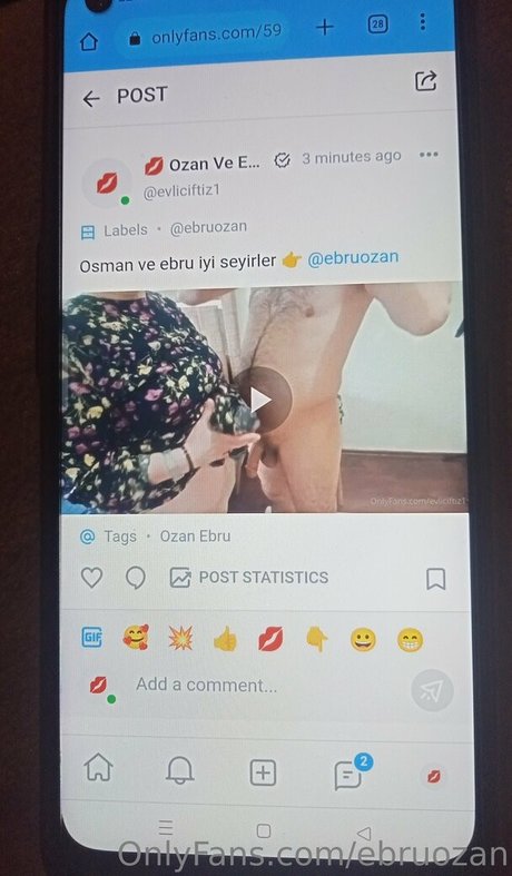 Naakte gelekte OnlyFans-foto van Ebruozan
