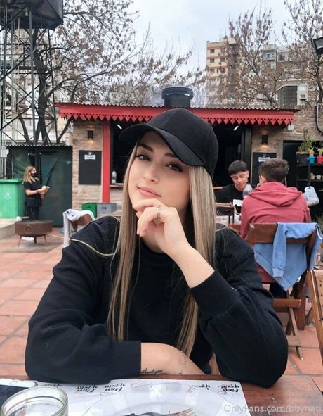 Naakte gelekte OnlyFans-foto van Abbyes
