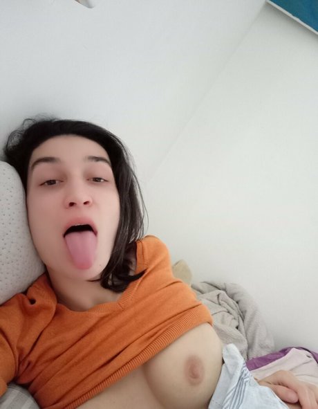 Naakte gelekte OnlyFans-foto van Sashasimple