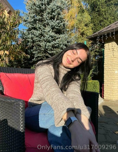 Naakte gelekte OnlyFans-foto van Dina69