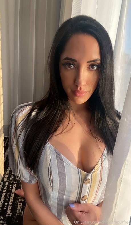 Naakte gelekte OnlyFans-foto van Chloeamourfree
