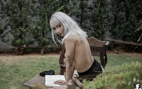 Naakte gelekte OnlyFans-foto van Psylunar