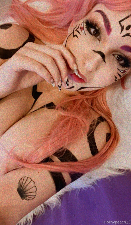 Naakte gelekte OnlyFans-foto van Hornypeach23