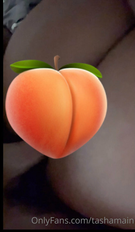 Naakte gelekte OnlyFans-foto van Tashamain