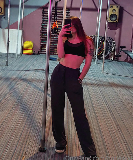 Naakte gelekte OnlyFans-foto van Hotlexxxi