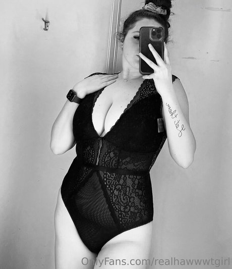 Realhawwwtgirl