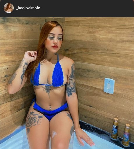 Naakte gelekte OnlyFans-foto van Karen Oliveira