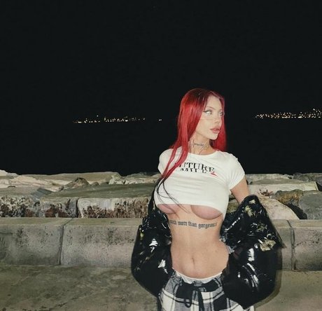 Naakte gelekte OnlyFans-foto van Yeahmur