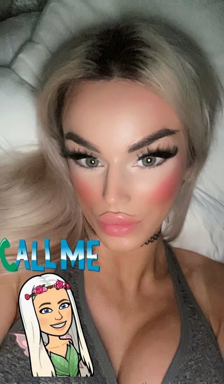 Naakte gelekte OnlyFans-foto van Barbiemae