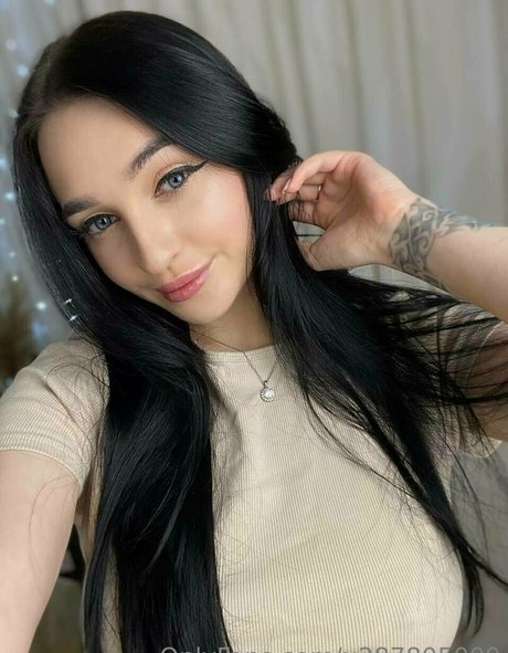 Naakte gelekte OnlyFans-foto van Maribabelove
