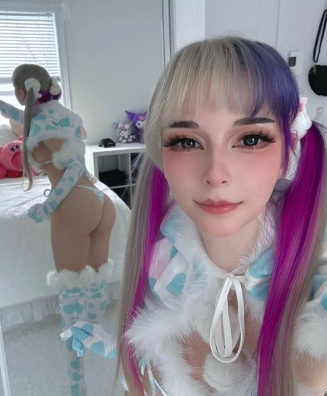 Naakte gelekte OnlyFans-foto van Kamkam