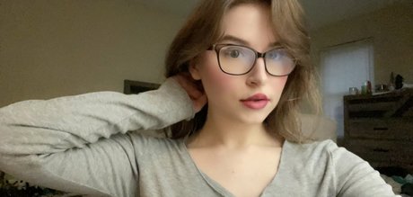 Naakte gelekte OnlyFans-foto van Cyndakate