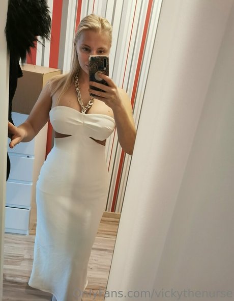 Naakte gelekte OnlyFans-foto van Edenblissfree