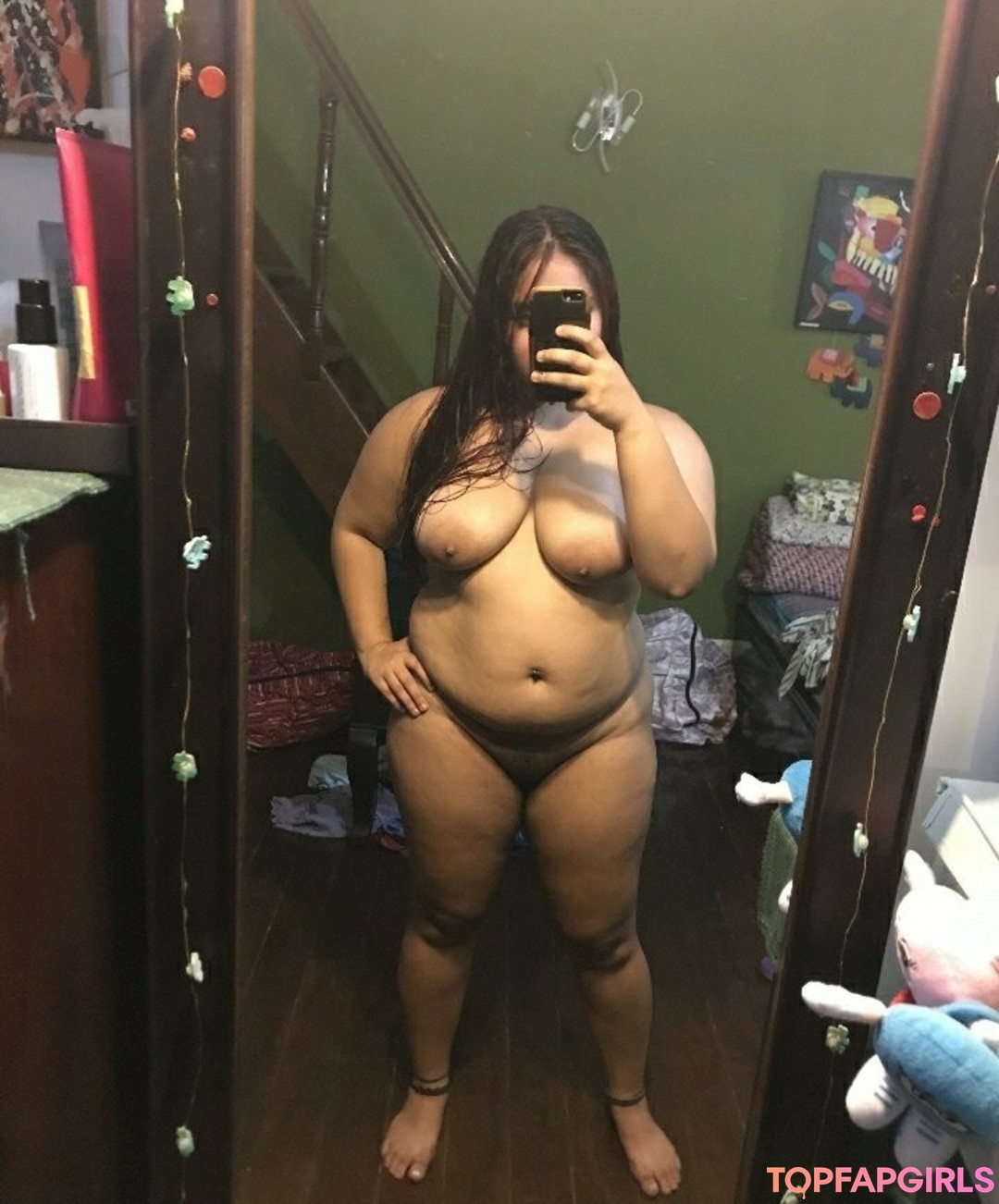 Naakte gelekte OnlyFans-foto van Smallsouthasia1 #2 Naakte gelekte OnlyFans-foto van Smallsouthasia1 #2