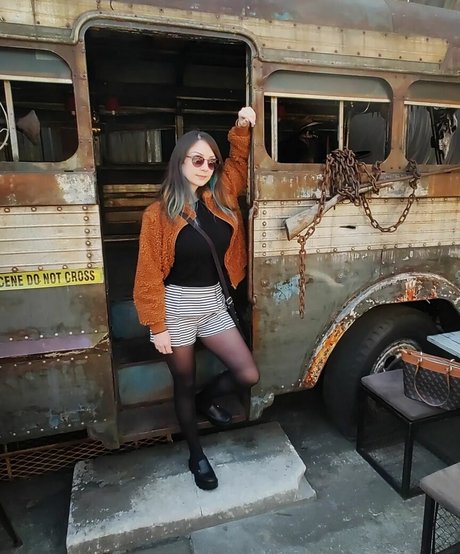 Naakte gelekte OnlyFans-foto van Thais Joga