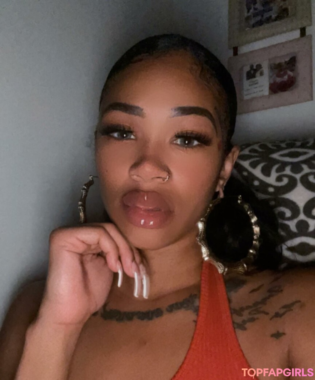 Naakte gelekte OnlyFans-foto van Lightskin #47 Naakte gelekte OnlyFans-foto van Lightskin #47