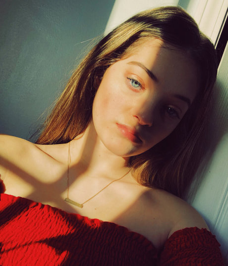 Naakte gelekte OnlyFans-foto van Erika Bierman