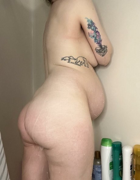 Naakte gelekte OnlyFans-foto van Smuttyfantasy