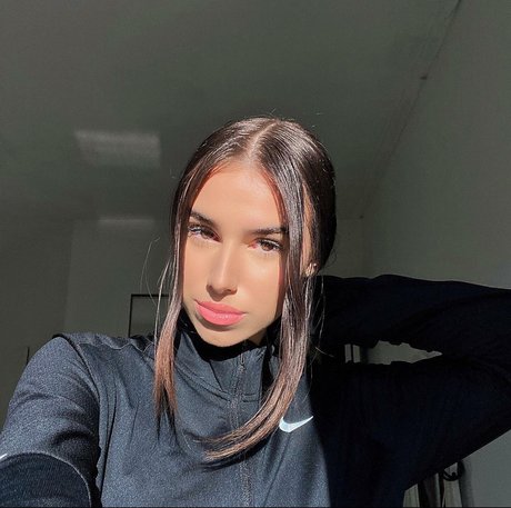 Naakte gelekte OnlyFans-foto van Danielalzj