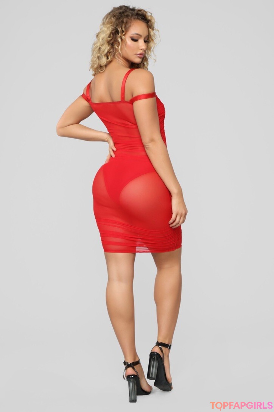 Naakte gelekte OnlyFans-foto van Lauren Racine Wood #1152