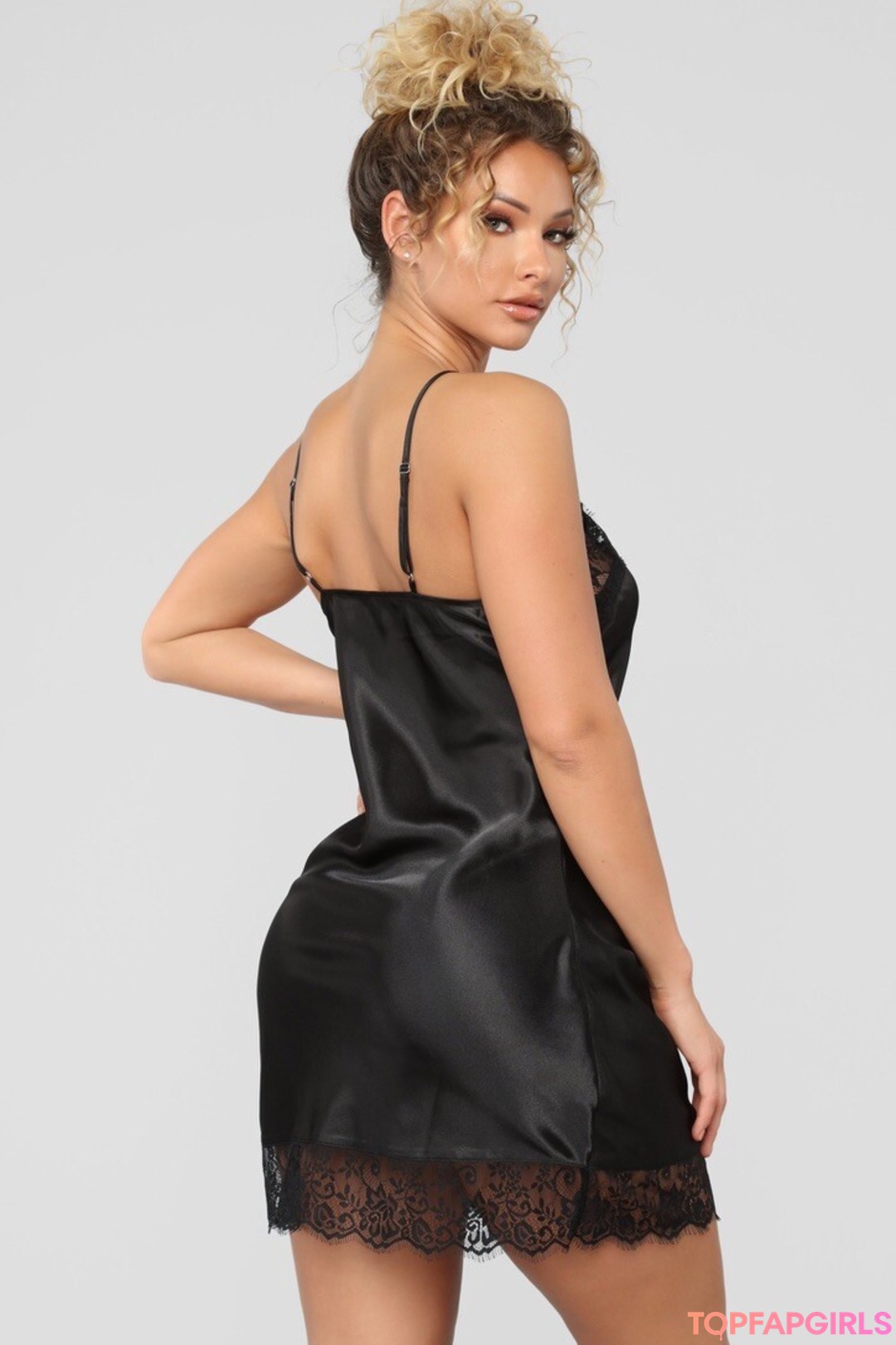 Naakte gelekte OnlyFans-foto van Lauren Racine Wood #1232