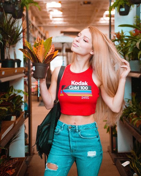 Naakte gelekte OnlyFans-foto van Marris Gulledge