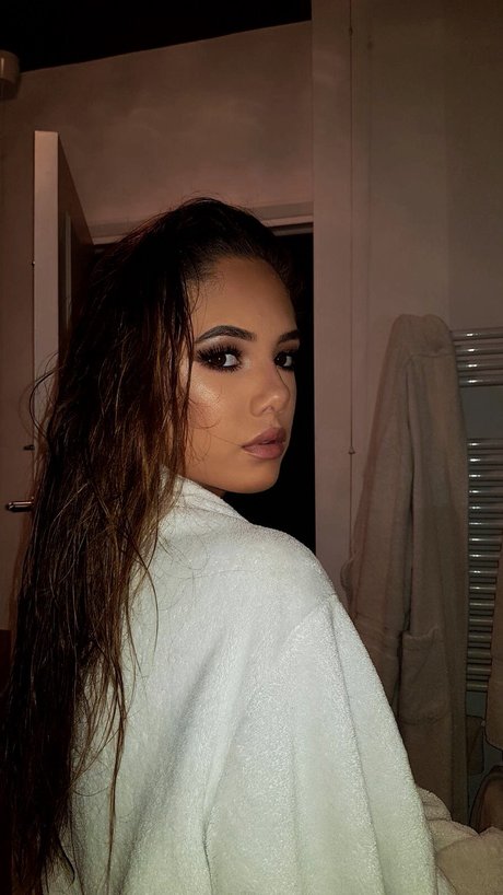 Saoirse Alicia Behzadi