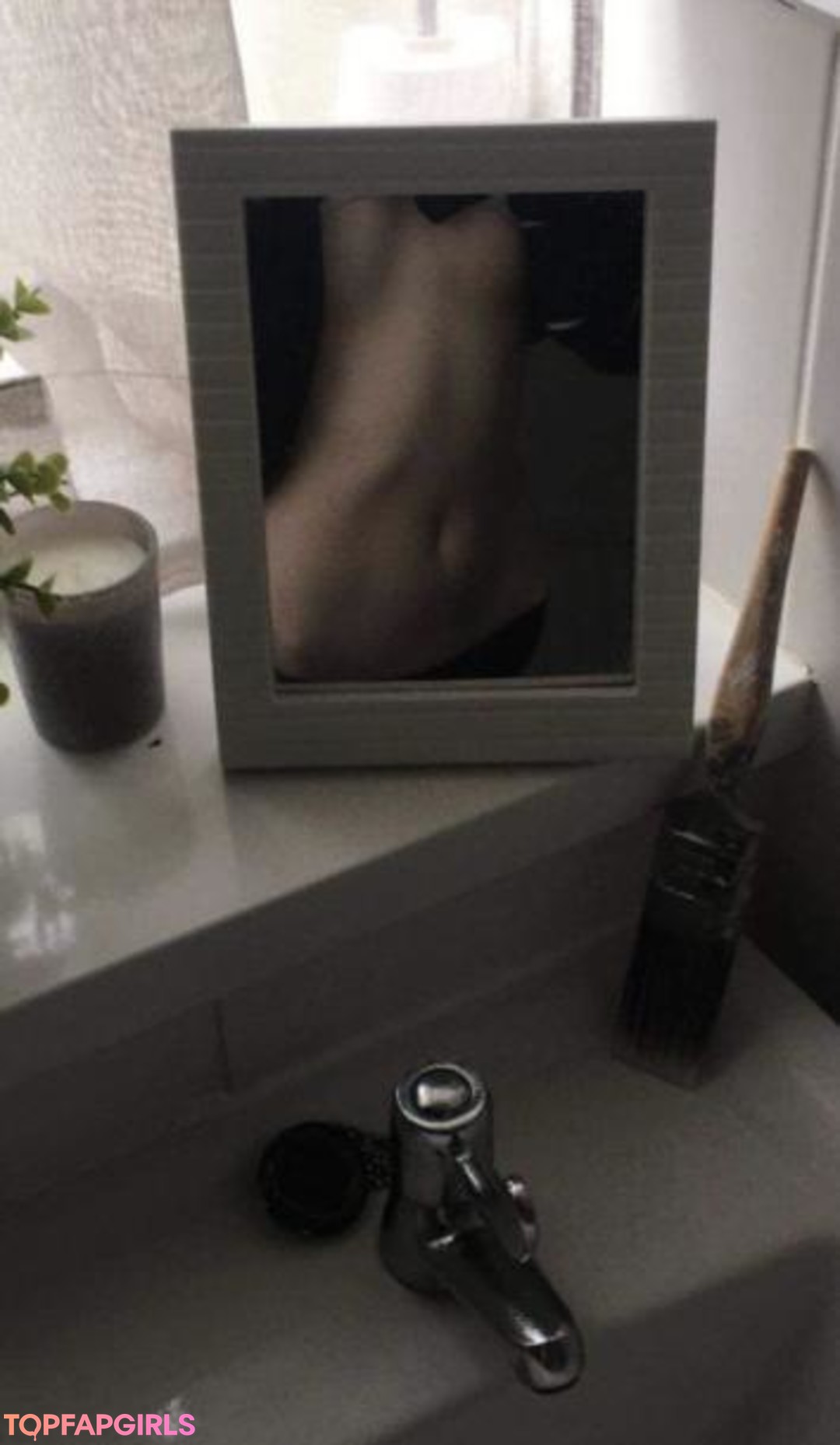 Naakte gelekte OnlyFans-foto van Bat Brookes #57 Naakte gelekte OnlyFans-foto van Bat Brookes #57