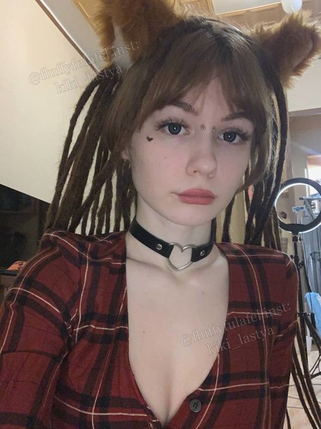 Naakte gelekte OnlyFans-foto van Fluffyfulafel