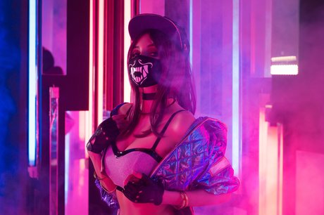 Naakte gelekte OnlyFans-foto van Lana Ronina
