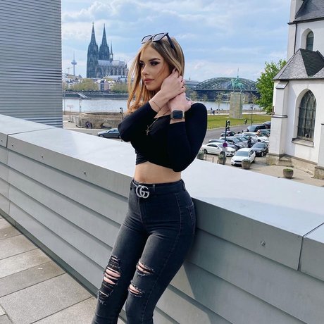 Naakte gelekte OnlyFans-foto van Letsnastja