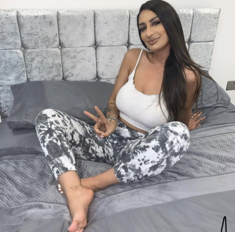 Naakte gelekte OnlyFans-foto van Payvand Mesbah