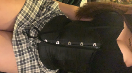 Naakte gelekte OnlyFans-foto van Elevhn