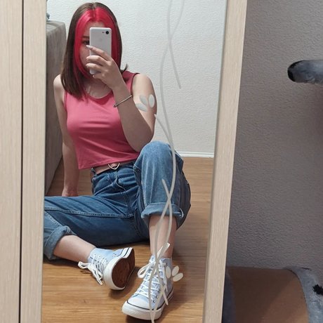 Naakte gelekte OnlyFans-foto van Valera Gurova